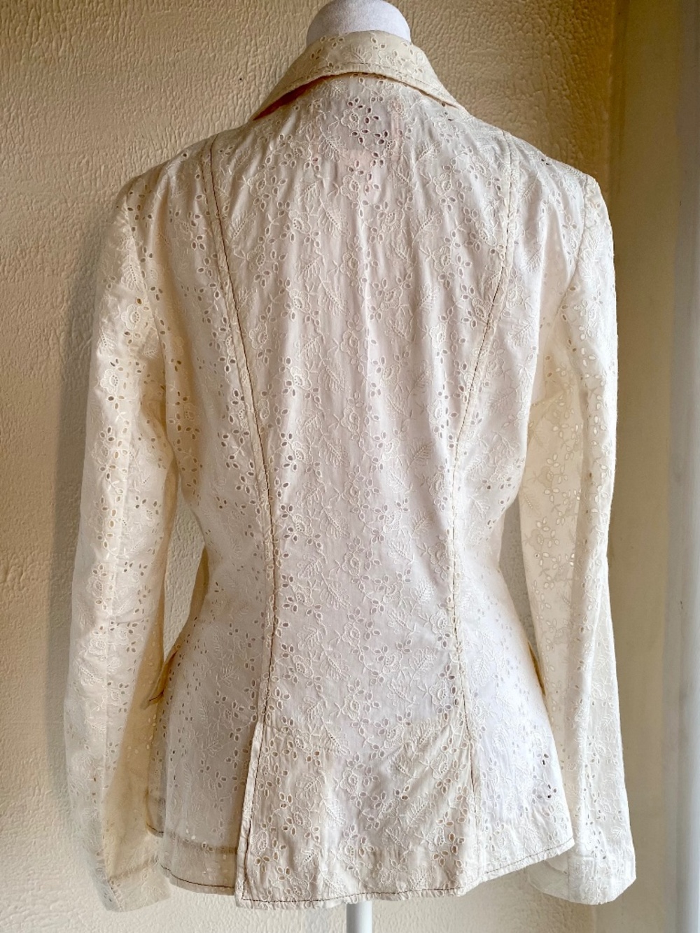 Rebecca Taylor ivory eyelet lace fitted cotton blazer Size 6 - Picture 4 of 14